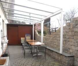 Terrassen Blick auf die Terrasse(n)